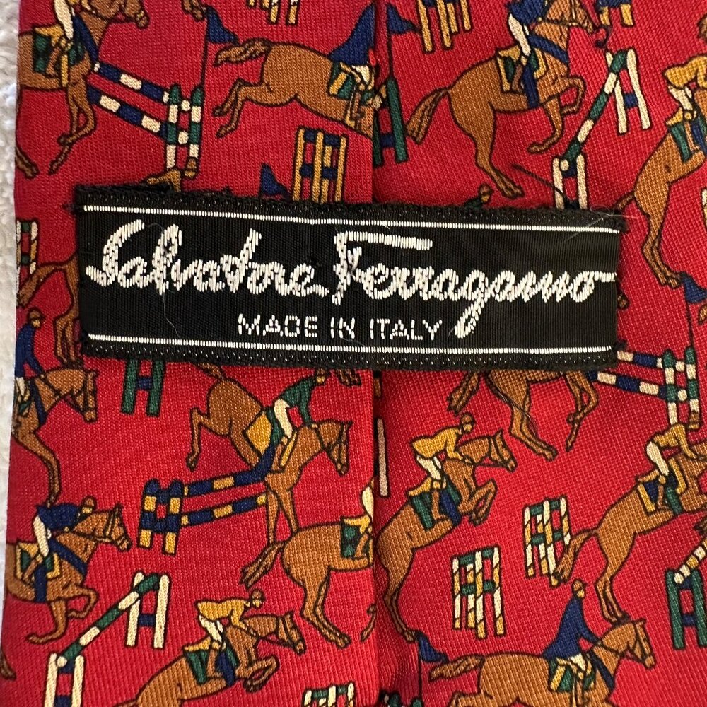Ferragamo 100% Silk Equisterian Mens Tie
